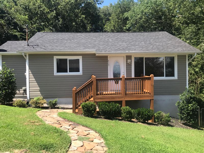 413 W 4th Ave, Lenoir City, TN 37771