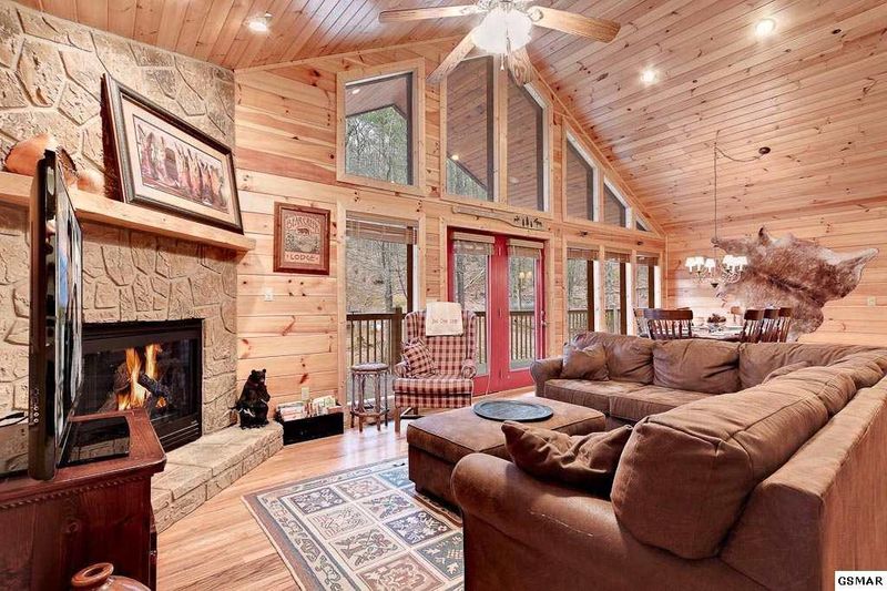 4130 High Ridge Way, Sevierville, TN 37862