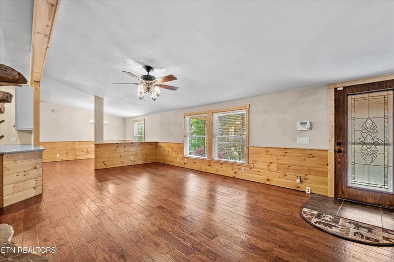 4131 Suttons Rd, Sevierville, TN 37876