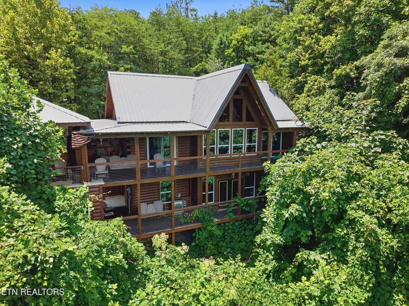 4137 Ole Smoky Way, Sevierville, TN 37862