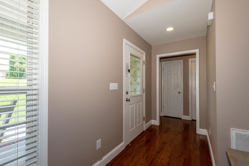 4138 Pea Ridge Rd, Maryville, TN 37804