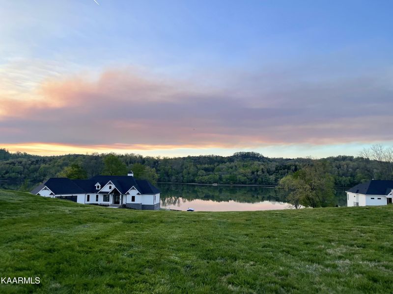 4139 Persimmon Rg, Loudon, TN 37774
