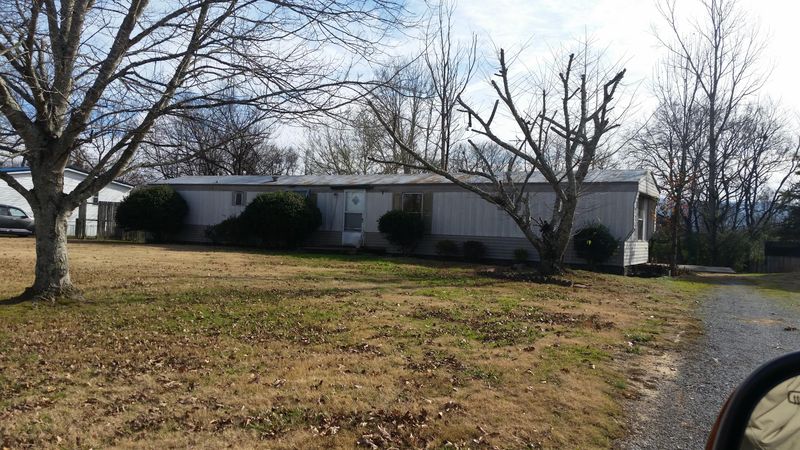414 Bluff Mountain Dr, Walland, TN 37886
