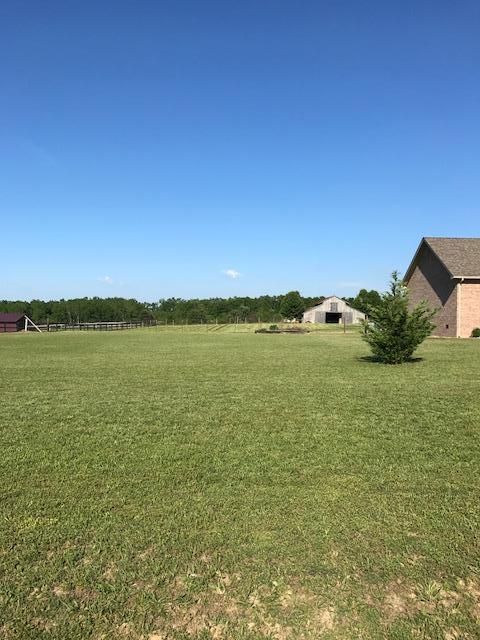414 Carson Rd, Crossville, TN 38571