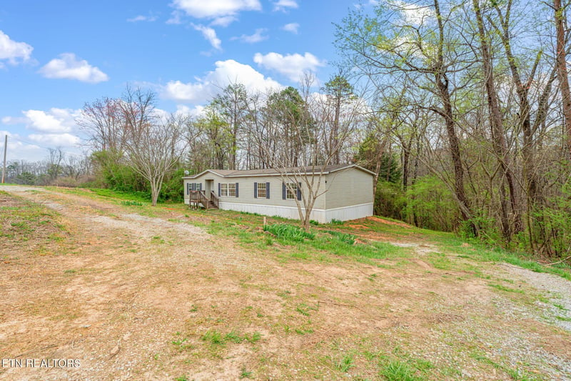 414 Dogwood Ln, Rockwood, TN 37854