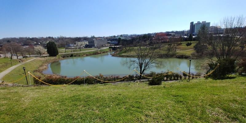 414 Greenbelt Dr, Maryville, TN 37804