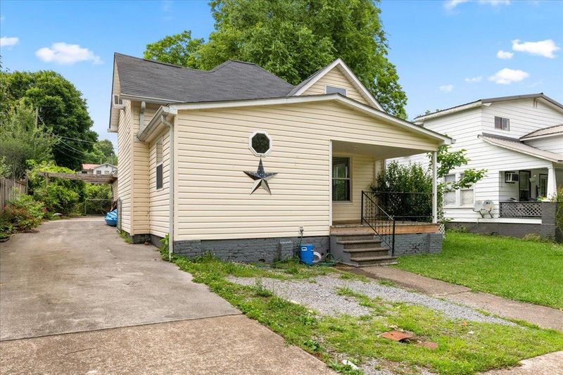414 Indiana Ave, Etowah, TN 37331