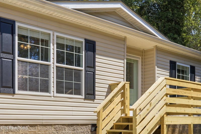 414 Palmer St, Kingston, TN 37763