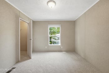 414 Palmer St, Kingston, TN 37763