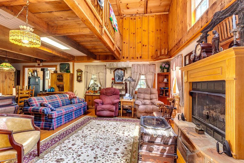 4142 Wilhite Rd, Sevierville, TN 37876