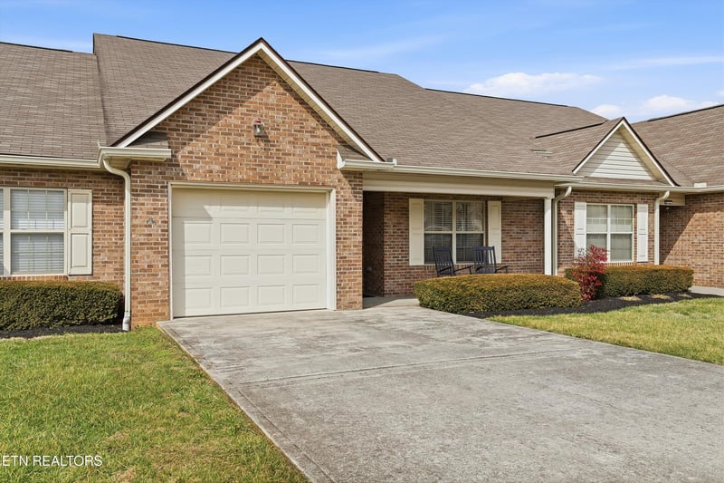 415 Diamond Trace Way, Knoxville, TN 37918