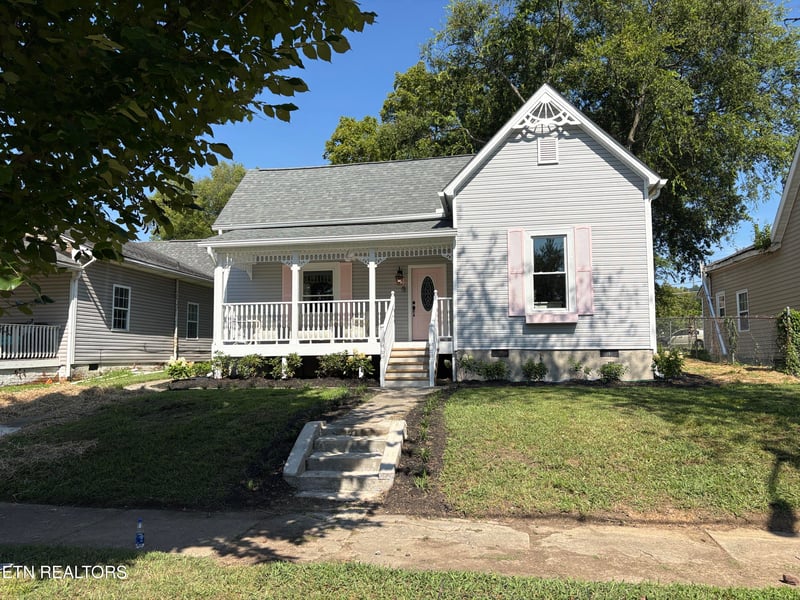 415 E Caldwell Ave, Knoxville, TN 37917