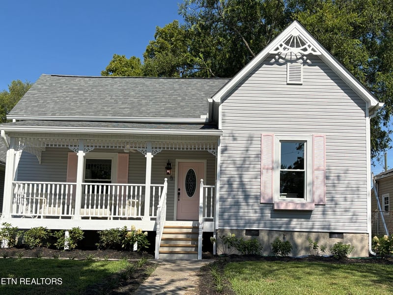 415 E Caldwell Ave, Knoxville, TN 37917