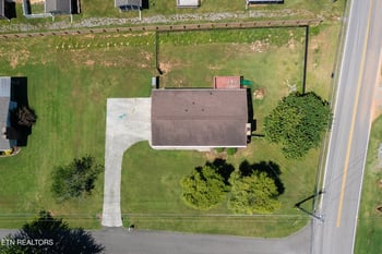 415 Pearl Rd, Seymour, TN 37865
