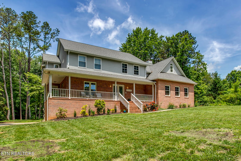 415 Shaw Ferry Ln, Lenoir City, TN 37772