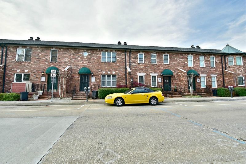 415 W Vine Ave #Apt 4, Knoxville, TN 37902