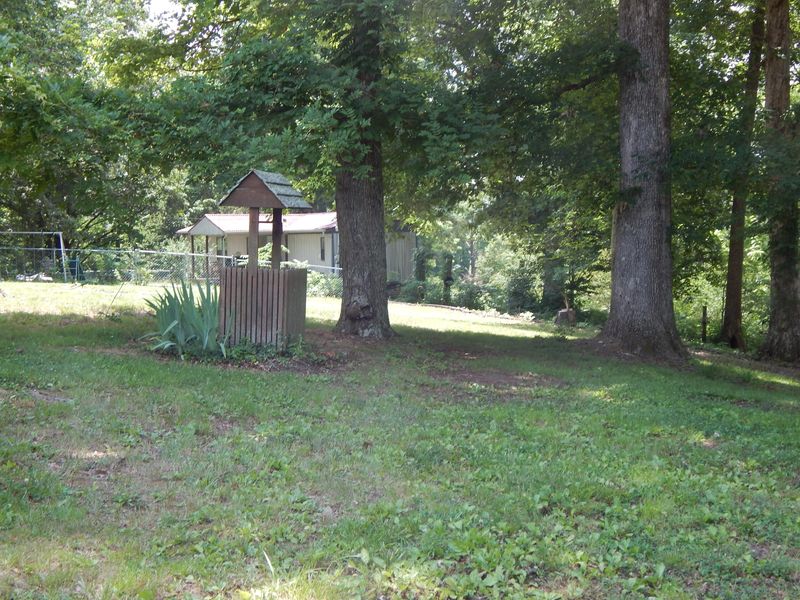 415 Zachary Rd, Blaine, TN 37709