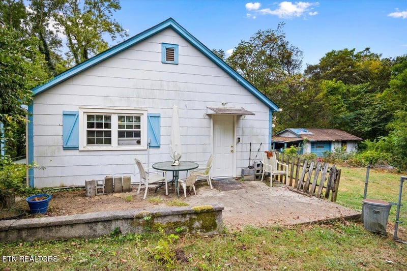 4155 Sevierville Rd, Maryville, TN 37804