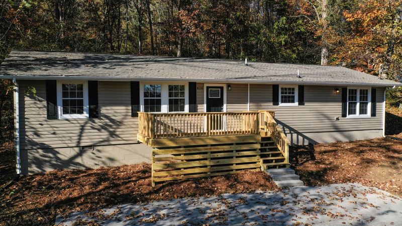 416 Cedar Cir, Clinton, TN 37716