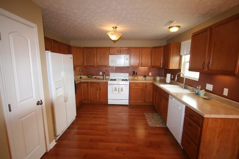 416 Cornus Ave, Sevierville, TN 37862