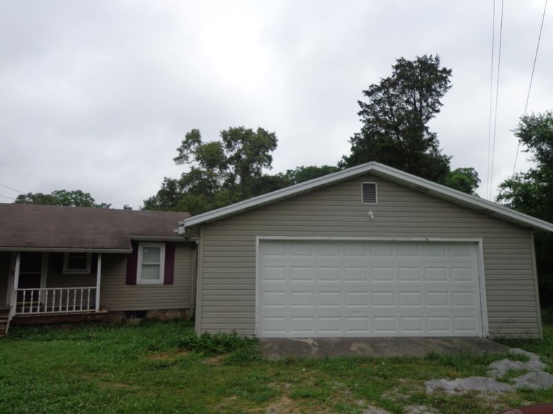 416 Corum Rd, Knoxville, TN 37924
