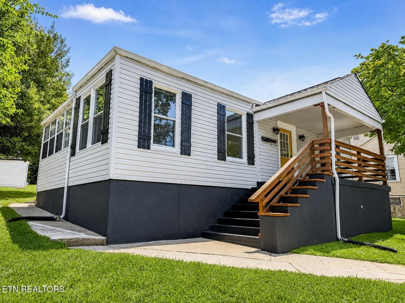 416 E Churchwell Ave #1 & 2, Knoxville, TN 37917