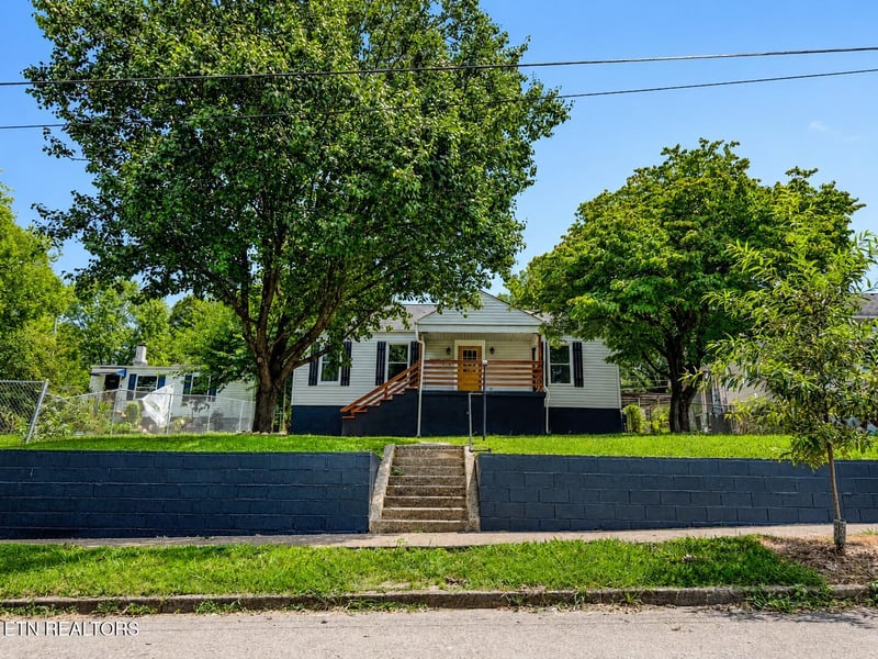 416 E Churchwell Ave #1 & 2, Knoxville, TN 37917