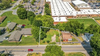 416 Eastgate Rd, Sevierville, TN 37862