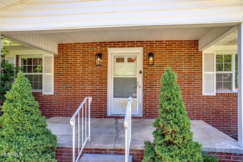 416 Karla Dr, Knoxville, TN 37920