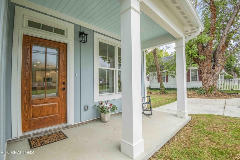 416 Kingston Ave, Oliver Springs, TN 37840