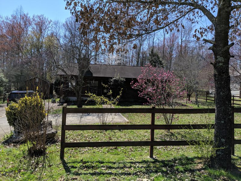 416 Lawnville Rd, Kingston, TN 37763