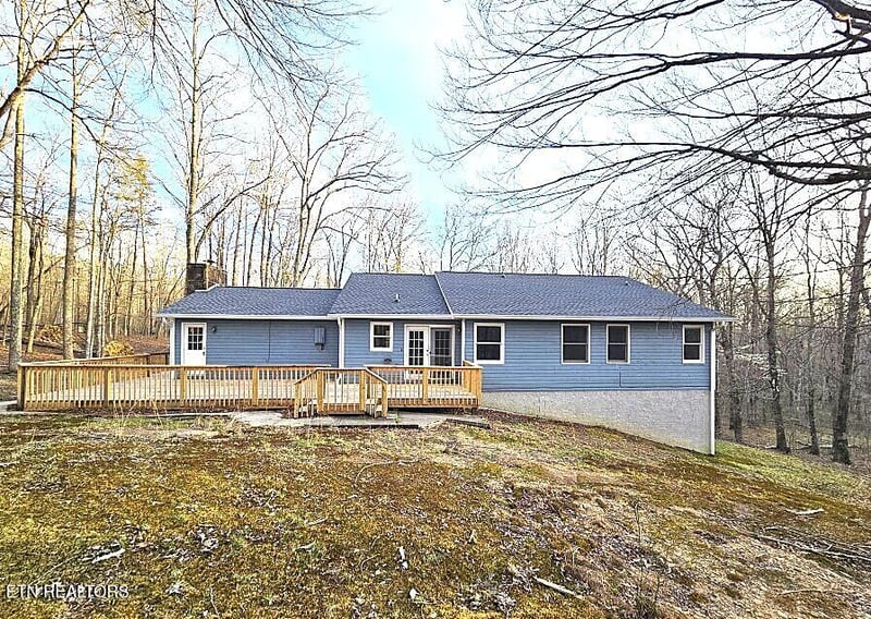 416 Walker Hollow Dr, Monterey, TN 38574