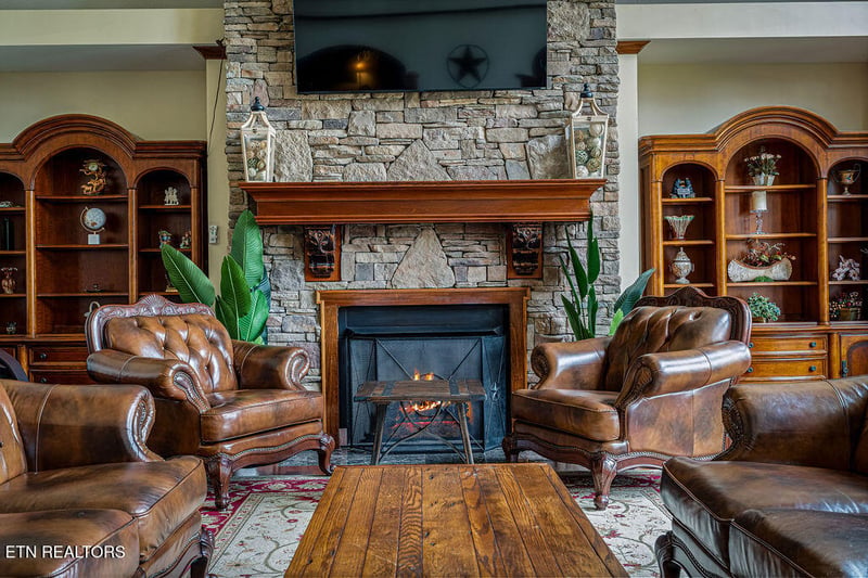 4164 Burning Tree Ln, Sevierville, TN 37862