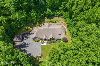4164 Burning Tree Ln, Sevierville, TN 37862