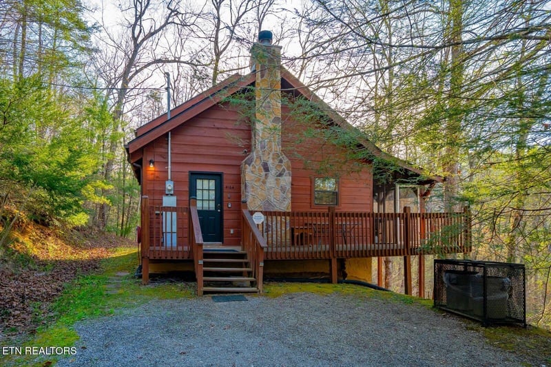 4164 Lumber Jack Way, Sevierville, TN 37876
