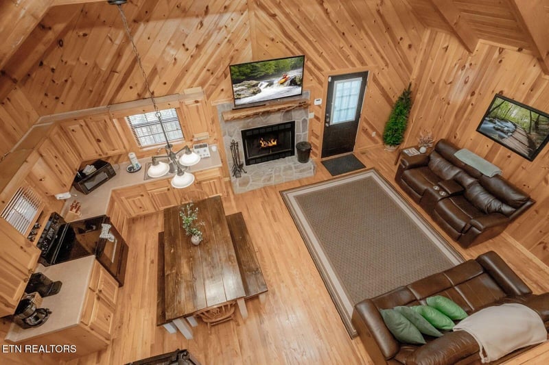 4164 Lumber Jack Way, Sevierville, TN 37876