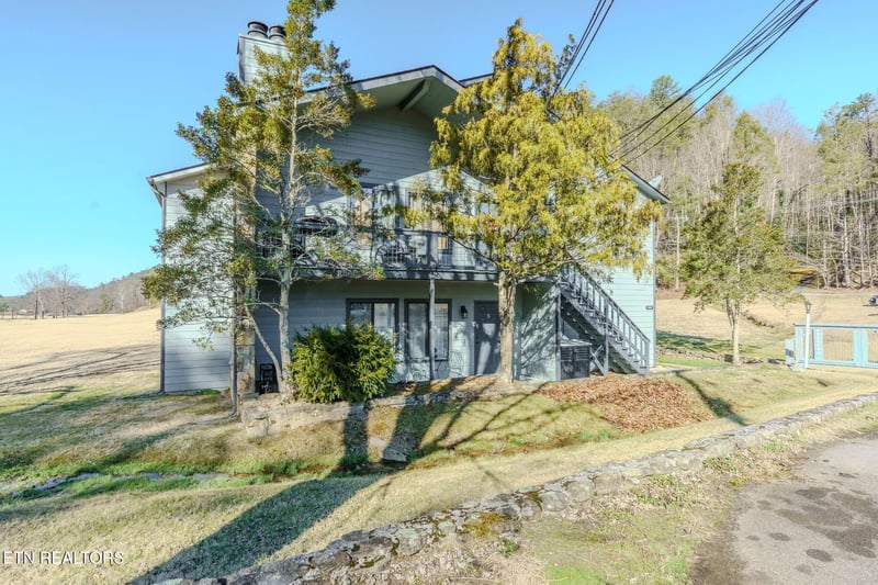 4164 Old Webb Creek Rd #APT 5, Pittman Center, TN 37738