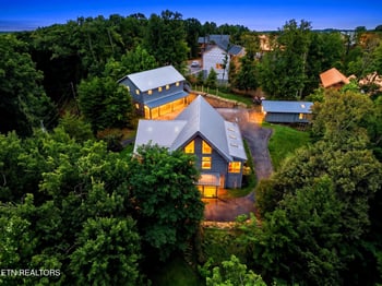 4167 Spring Creek Way, Sevierville, TN 37876