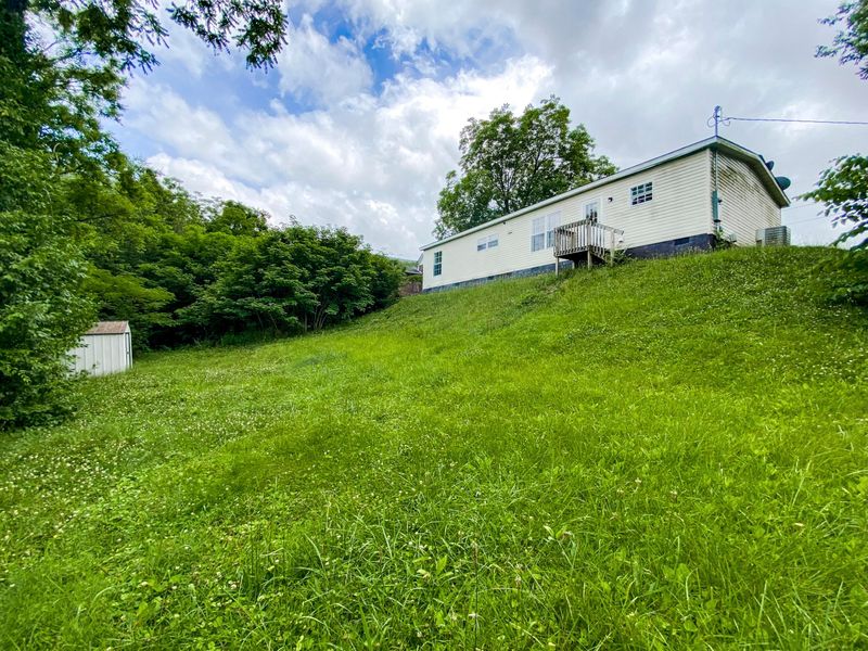 417 Chester St, Athens, TN 37303