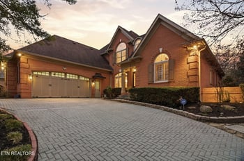417 Heathermoor Dr, Farragut, TN 37934