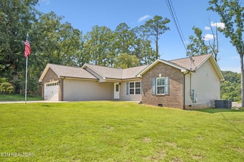 417 Highland View Dr, Knoxville, TN 37920