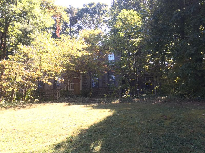 417 Huxley Rd, Knoxville, TN 37922
