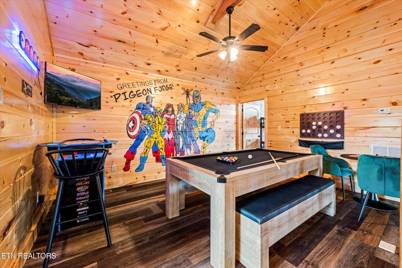 417 Southern Sun Way, Pigeon Forge, TN 37863