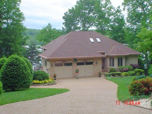 417 Tigitsi Cir, Loudon, TN 37774
