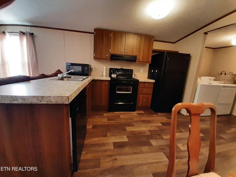 4171 Bob Thompson Rd, Maryville, TN 37803