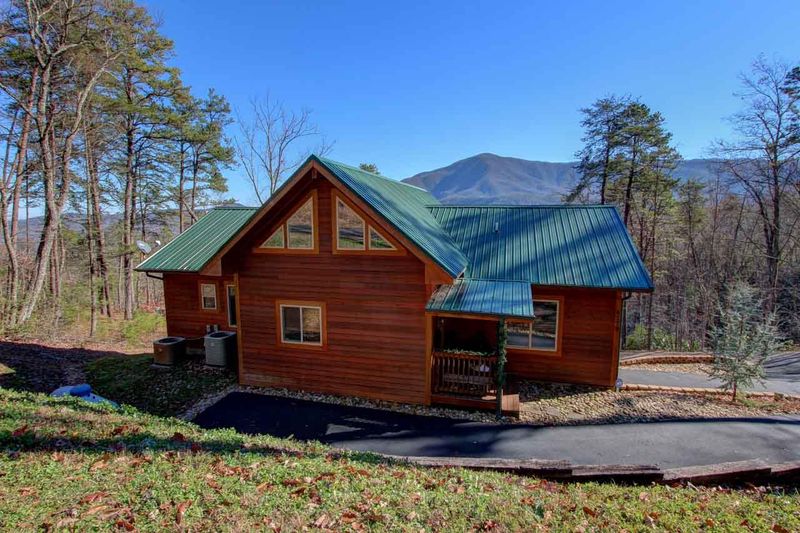 4179 Ole Smoky Way, Sevierville, TN 37862