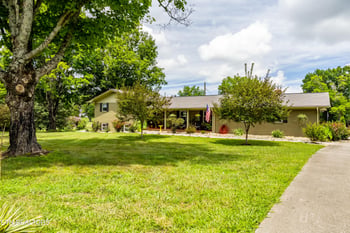 418 Belle Meade Dr, Maryville, TN 37803