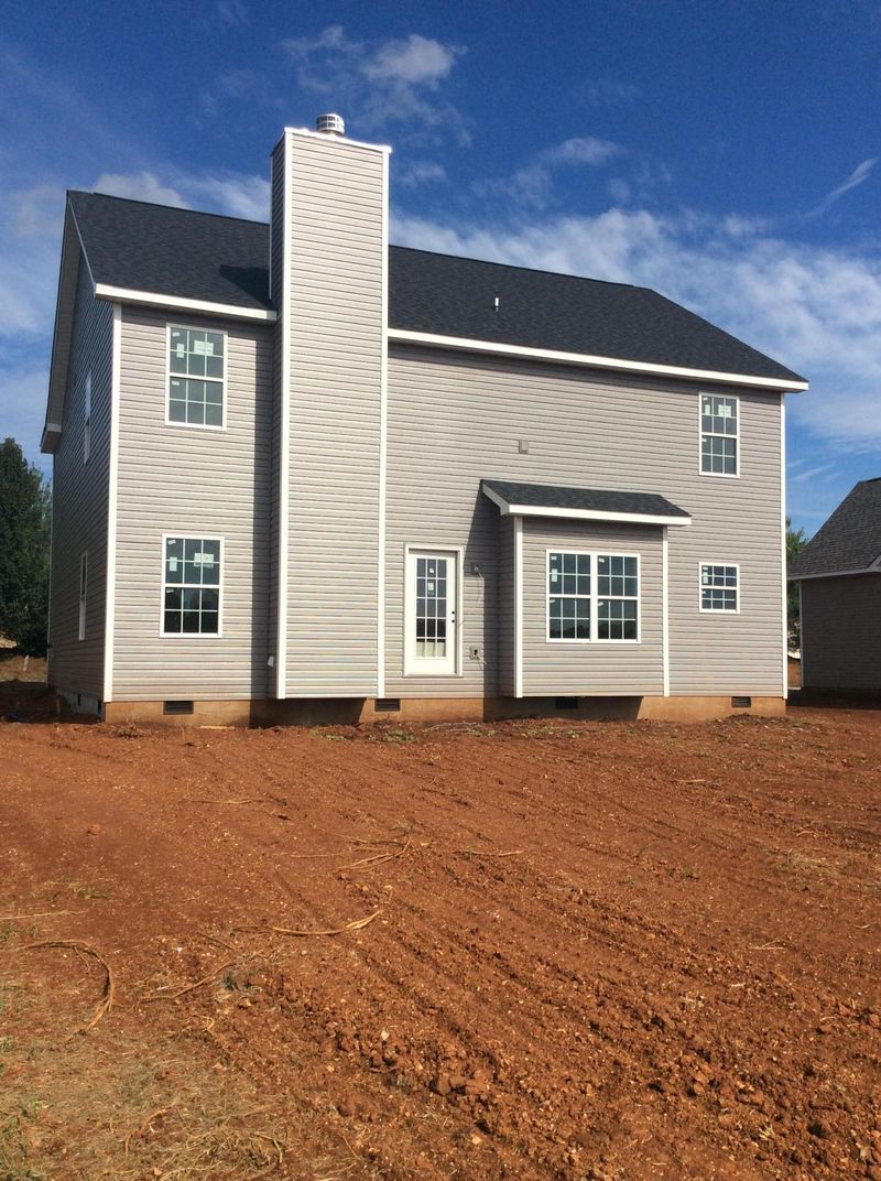 418 Llewellyn Ln, Loudon, TN 37774
