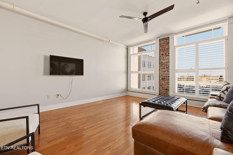 418 S Gay St #605, Knoxville, TN 37902