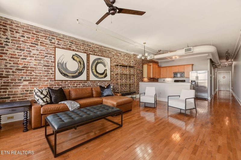 418 S Gay St #605, Knoxville, TN 37902